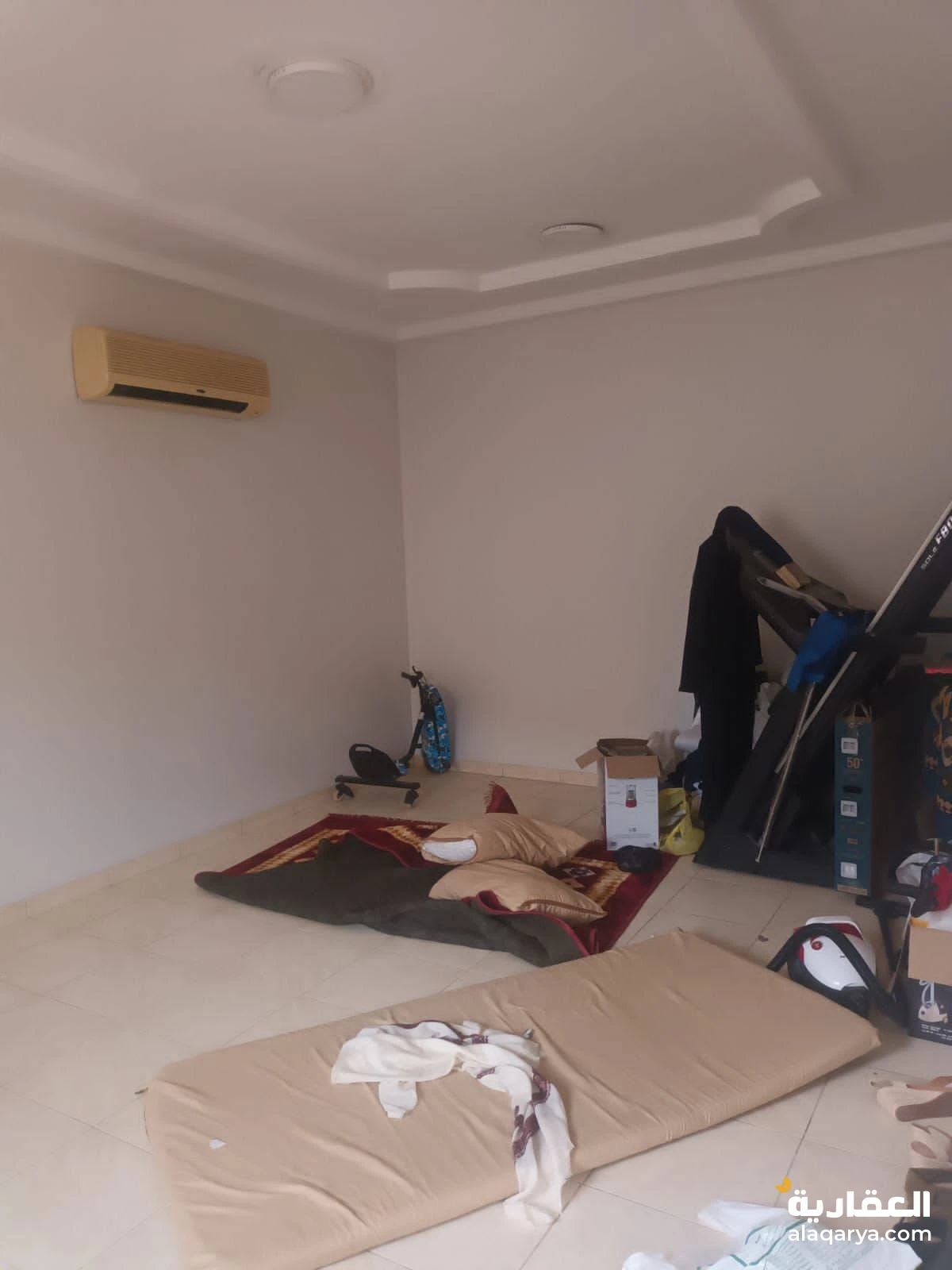 للبيــــــــع فيلا مساحة ٢٥٠ حي المونسية