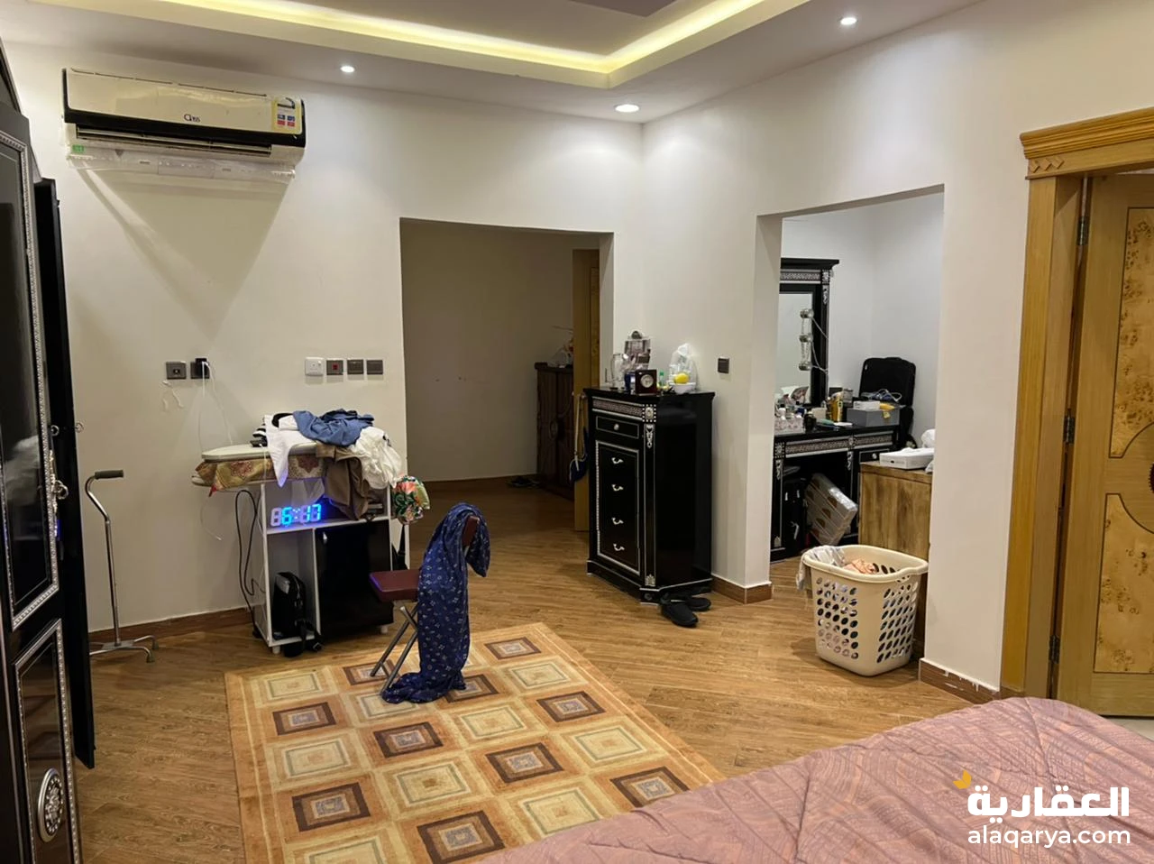 للبيع فيلا مساحة 700 زاويه حي النفل