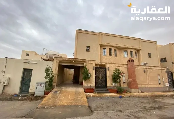 للبيــــــــع فيلا مساحة ٢٠٠ حي المونسية