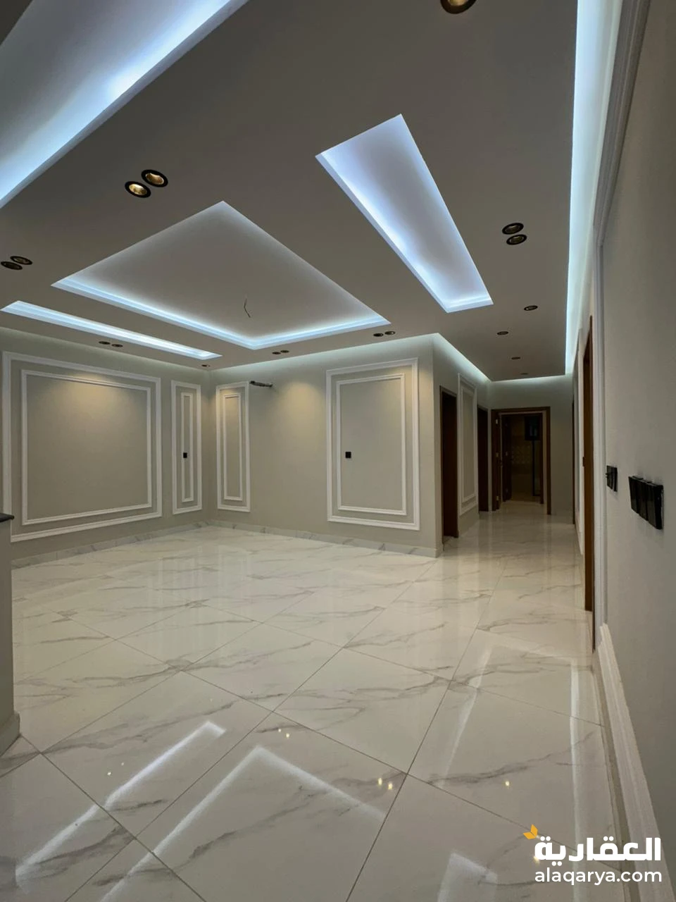 شقه 5غرف جديد في حي الريان