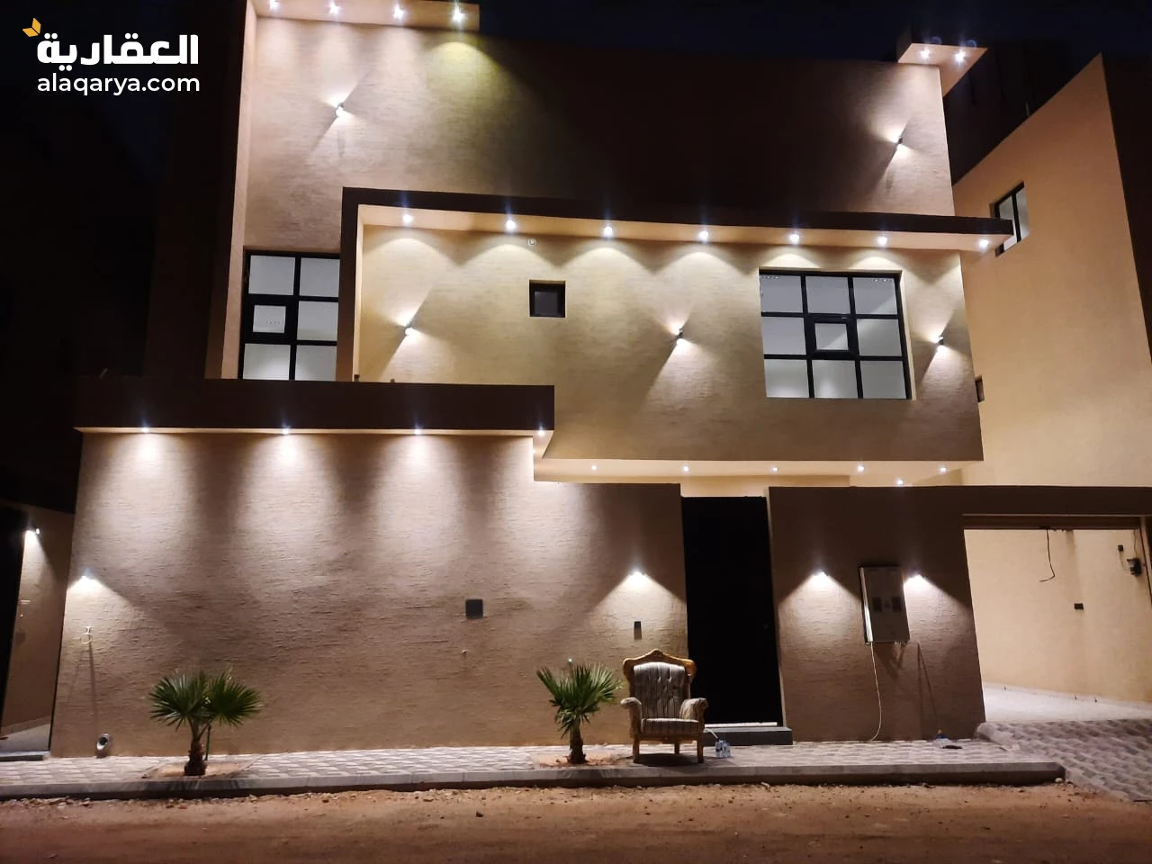 فيلا للبيع حي ظهرة لبن