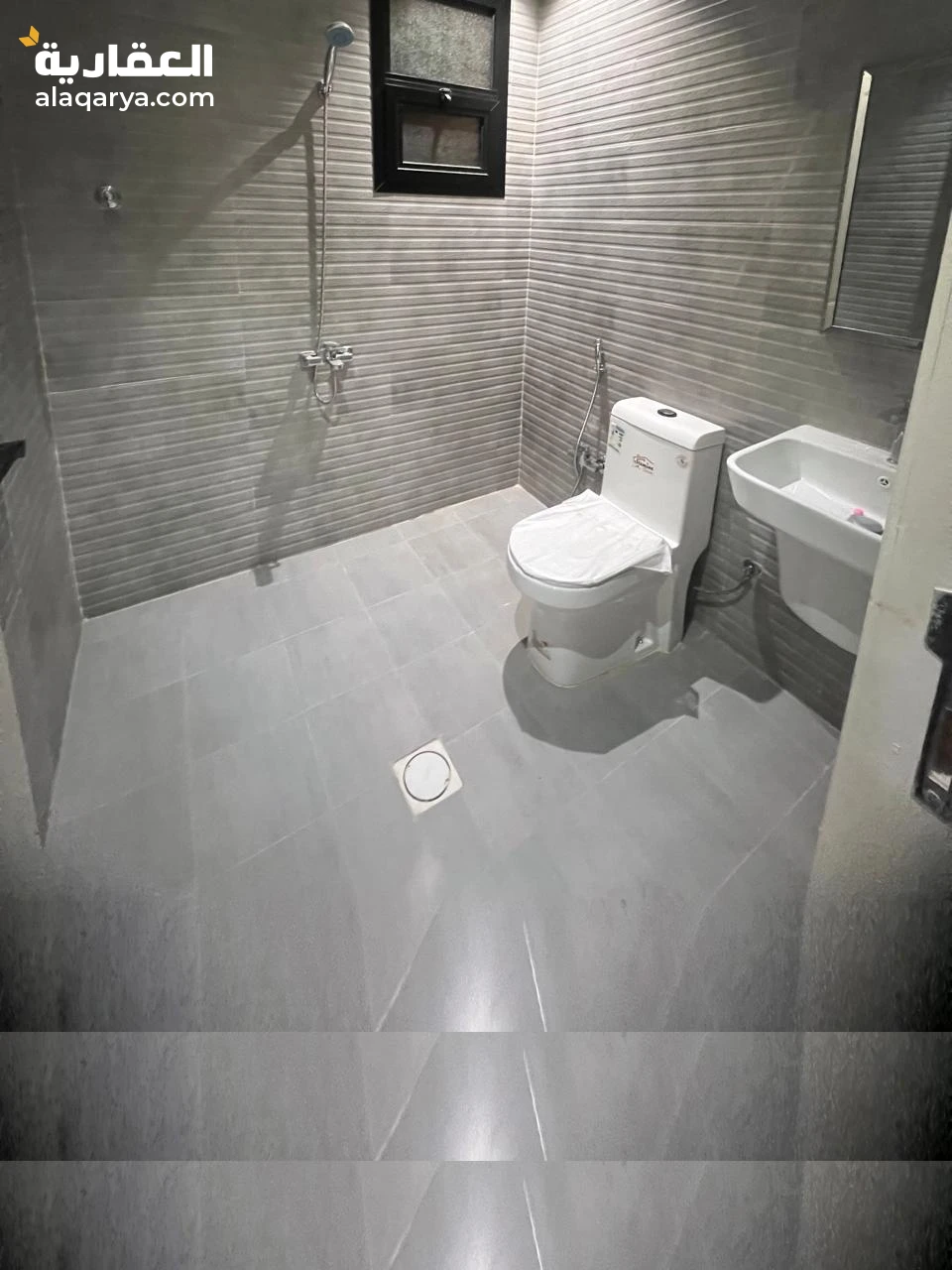 أدوار للبيع حي الحزم