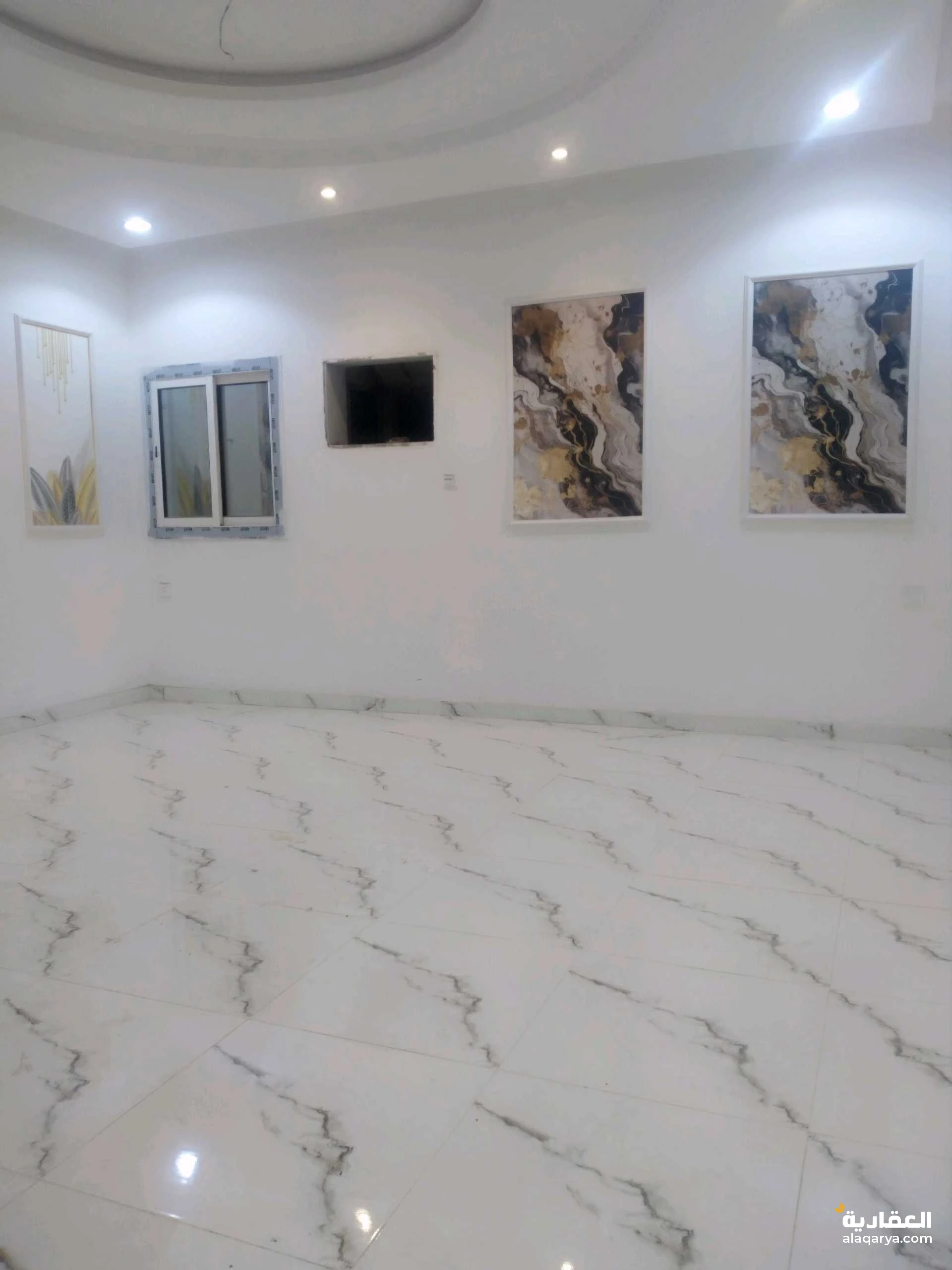 شقه 4غرف مدخلين جديد