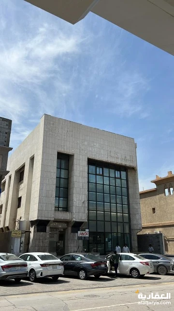 مبني تجاري و إداري للايجار او البيع بالدمام