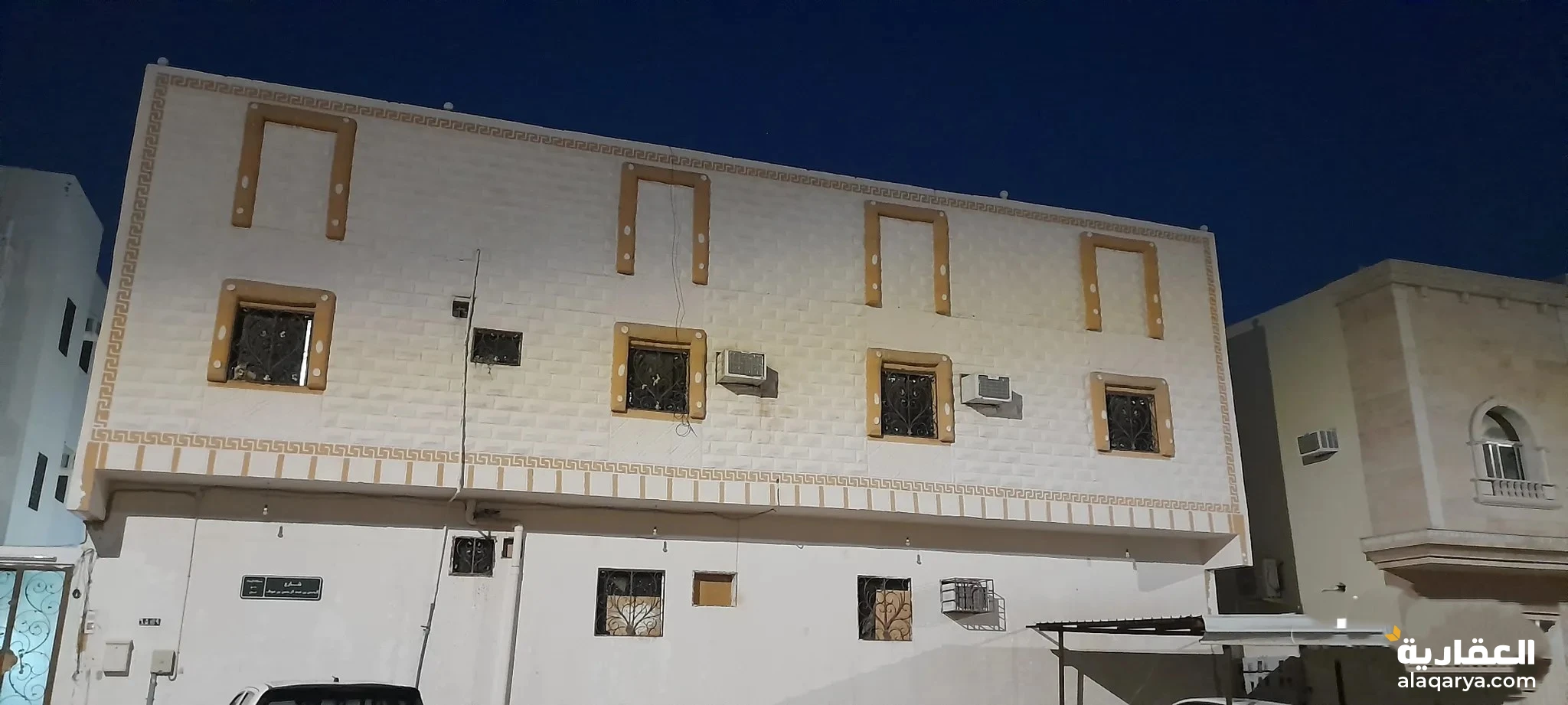 @ للبيع عمارة بمساحة 660 متر في المدينة