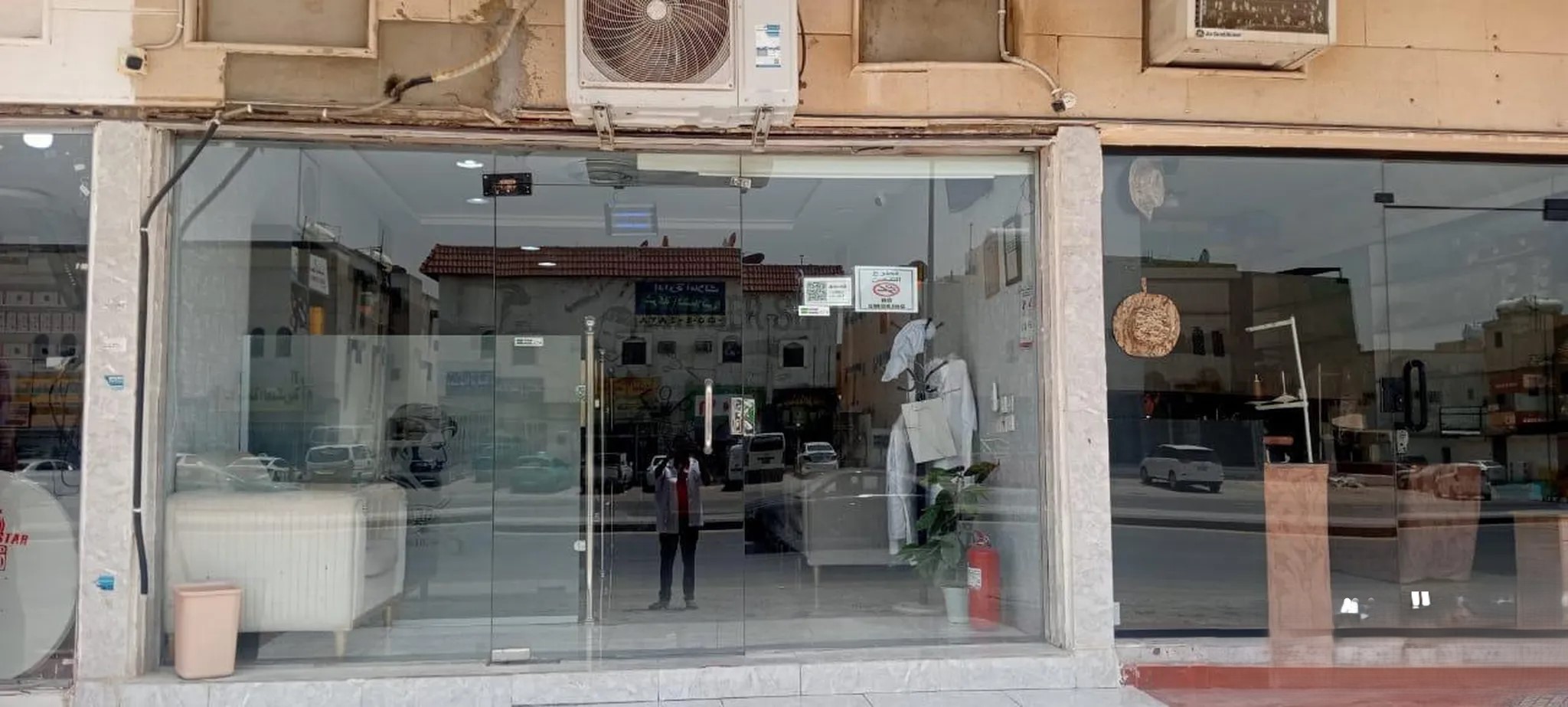 #حلاق للتقبيل لدواعي السفر