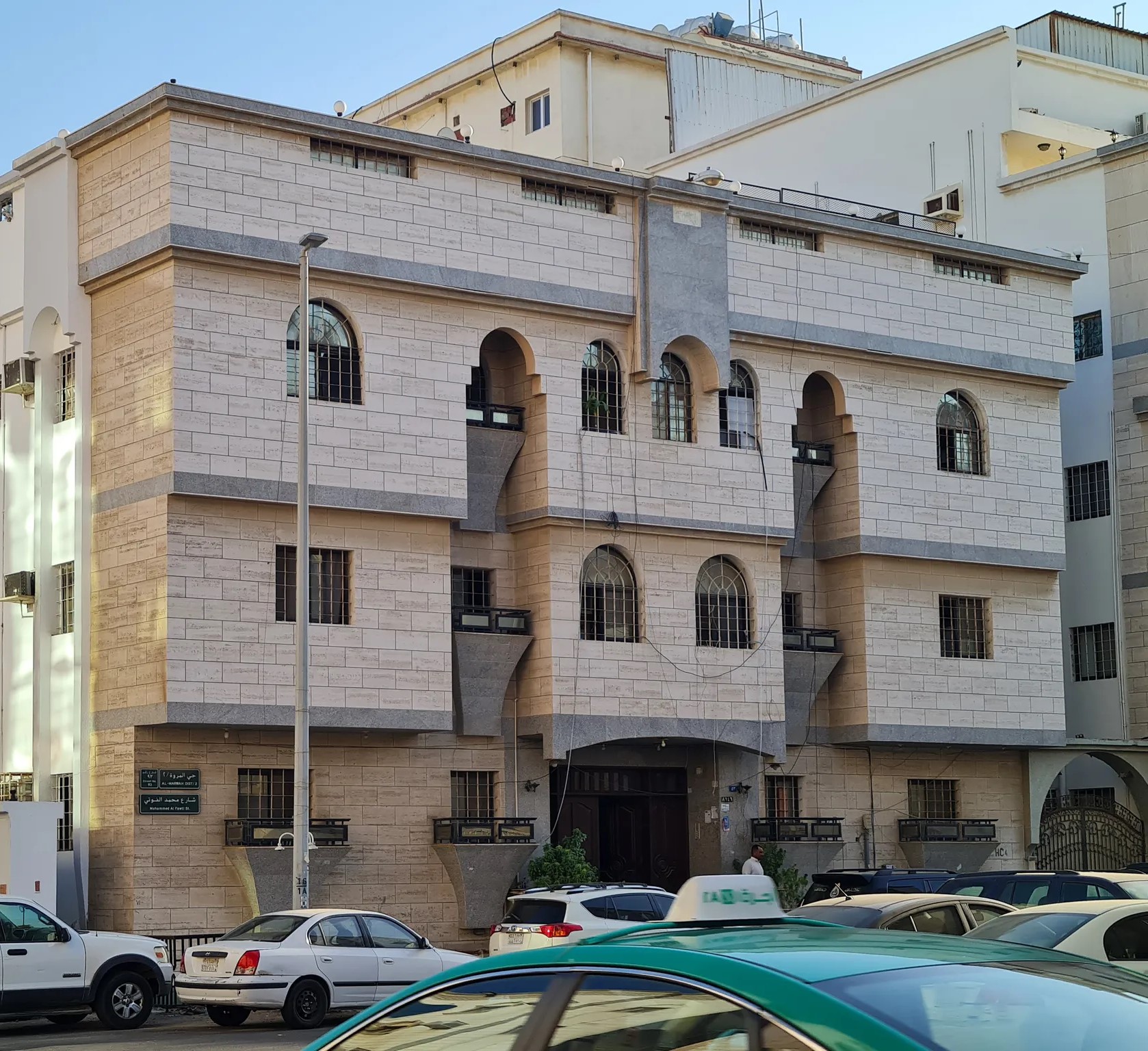 @ للبيع عمارة بمساحة 482 متر في جدة