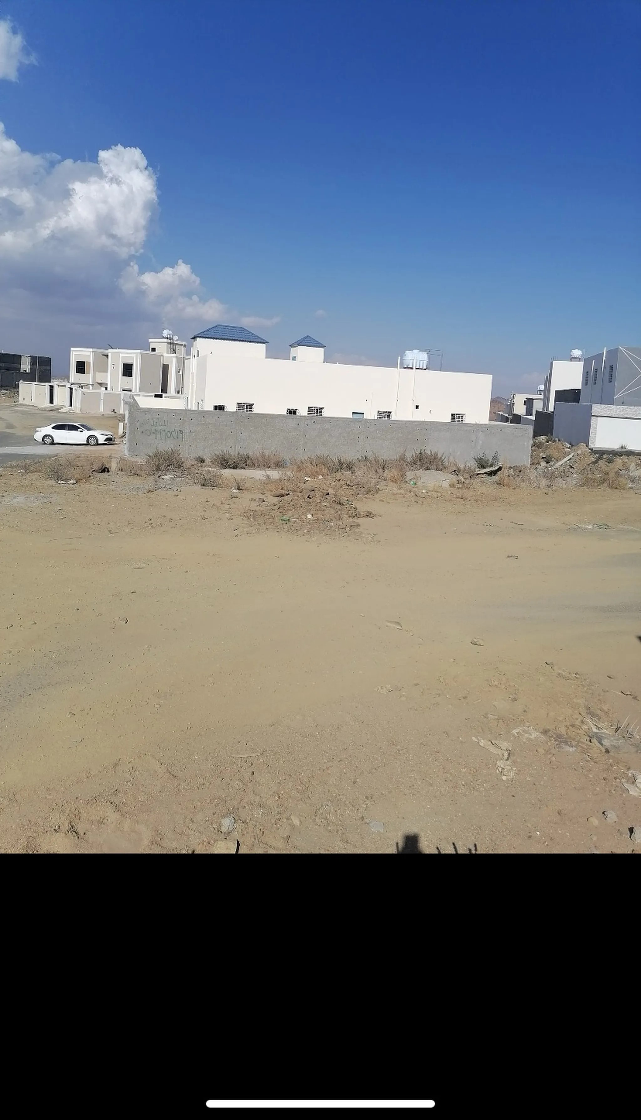 @ للبيع عمارة بمساحة 300 متر في ابها