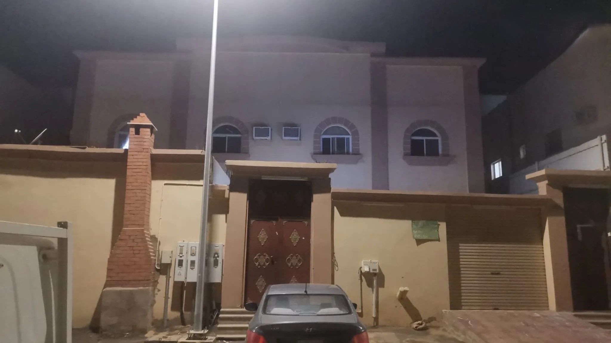 @ للبيع عمارة بمساحة 550 متر في الريان