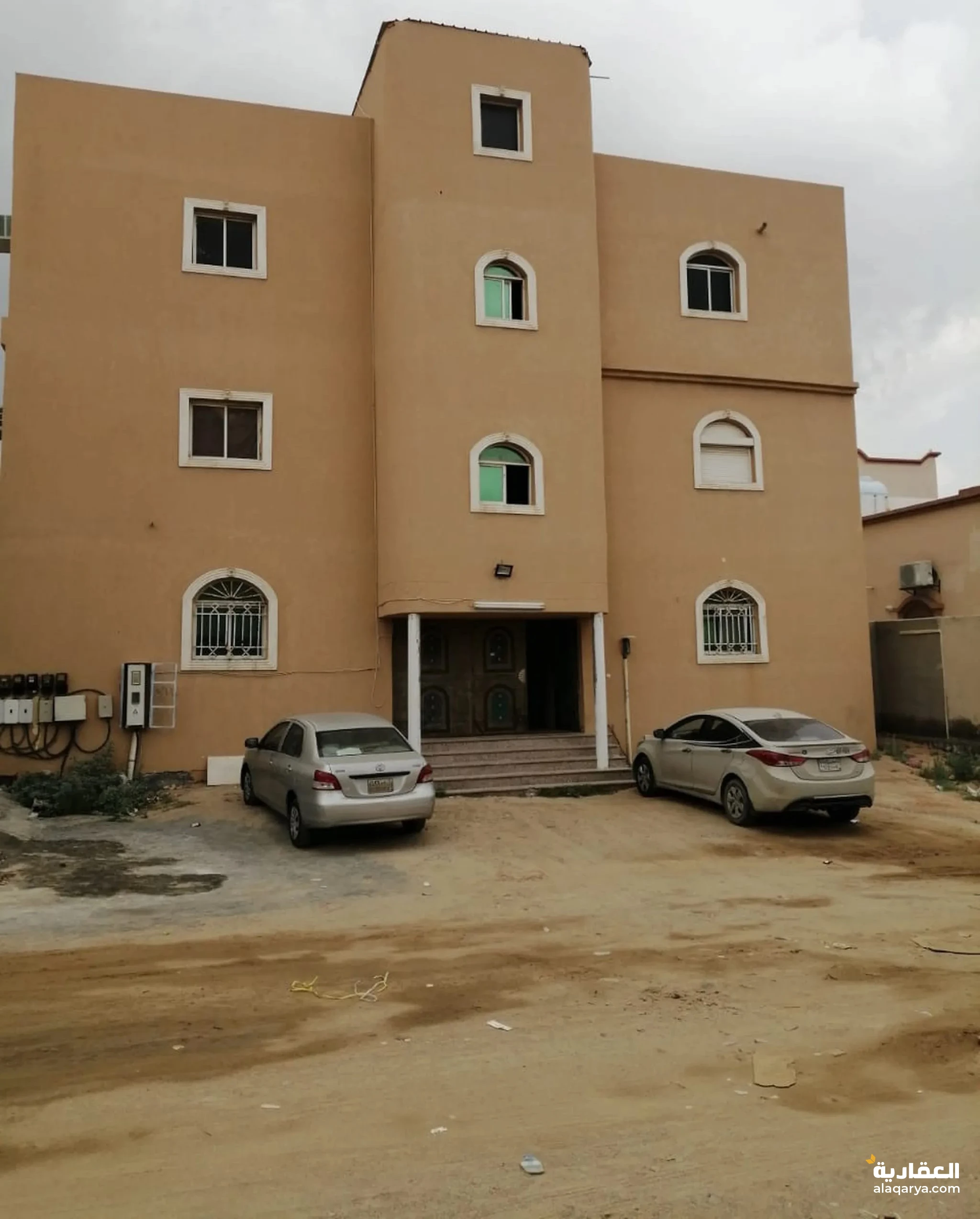 @ للبيع عمارة بمساحة 513 متر في جدة