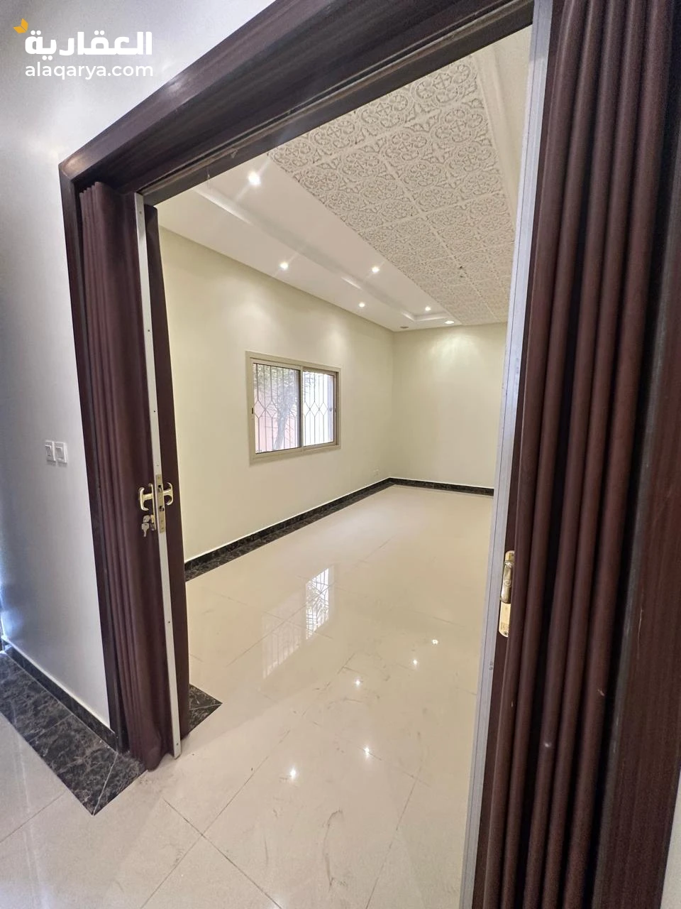 للبيــــــــع فيلا مساحة ٢٤٠ حي القصور النرجس