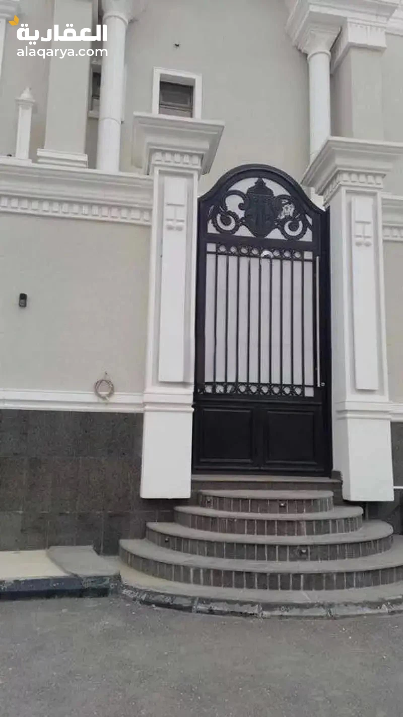 #فيلا زاوية للبيع في الملك عبدالله، شمال الرياض