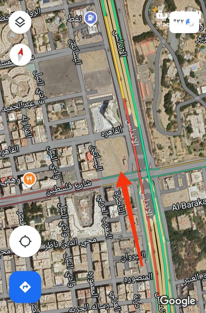 ارض تجاري جدة الحمراء تقاطع شارع فلسطين و الاندلس