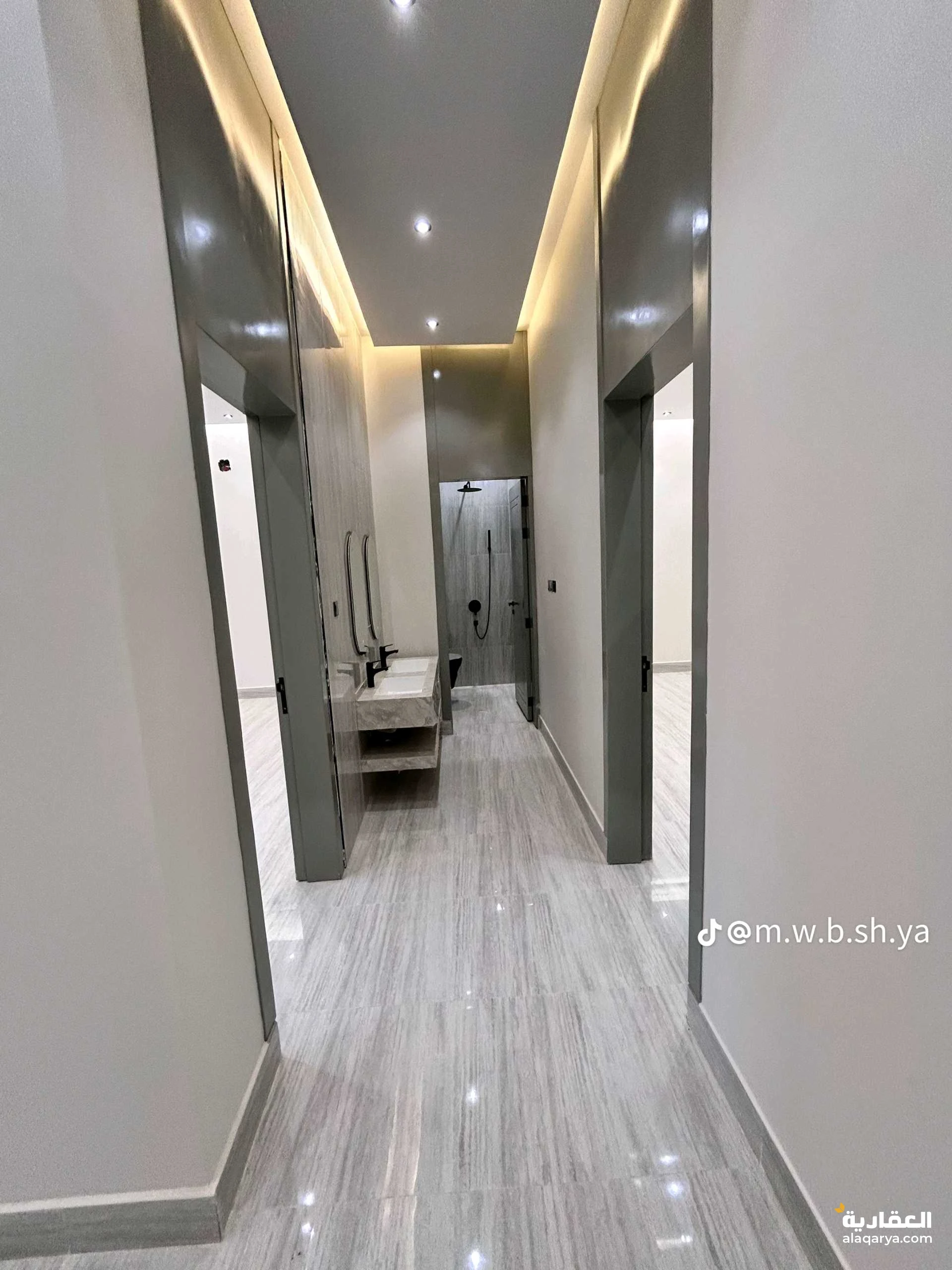 فلا حى البيان للبيع دور و٣ شقق