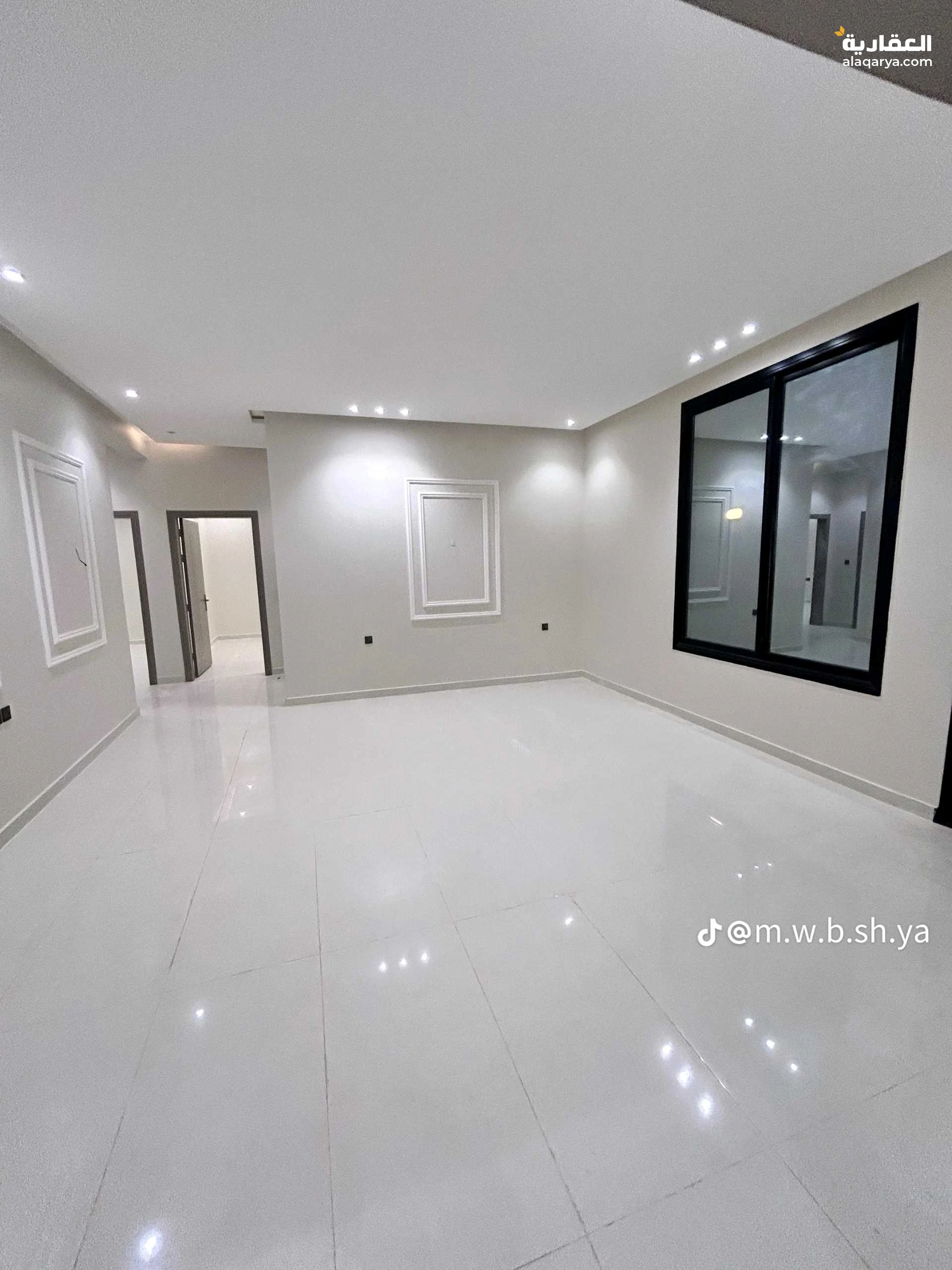 فلا للبيع حى النسبم