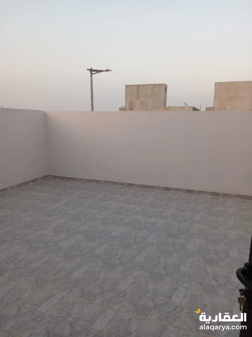 فلا للبيع الجنادريه شرق الرياض