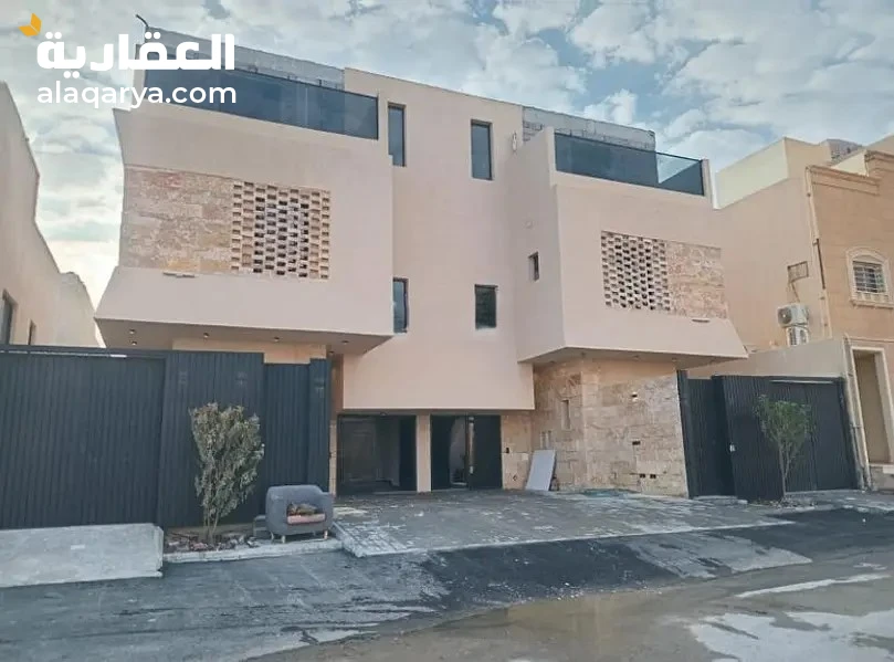 #دور 5 غرف نوم للبيع في شبرا، الرياض