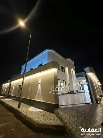 للبيع فيلا بحي الأندلس