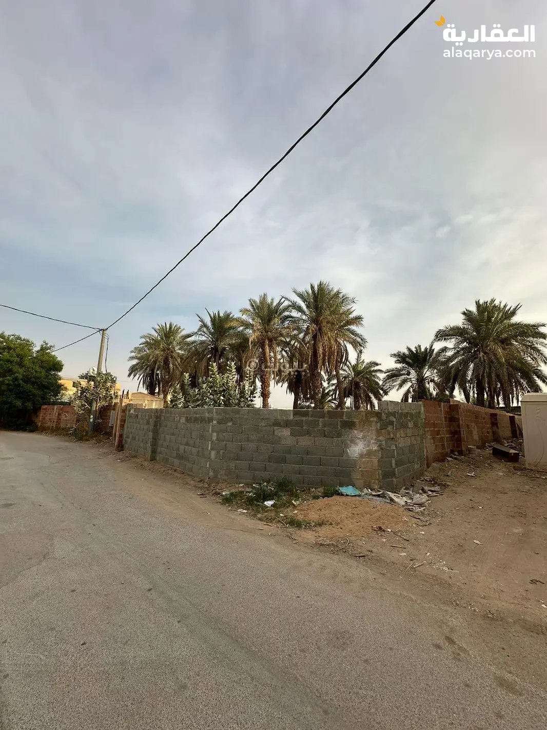 #للبيع مزرعه + مبنى مدرسه قديم