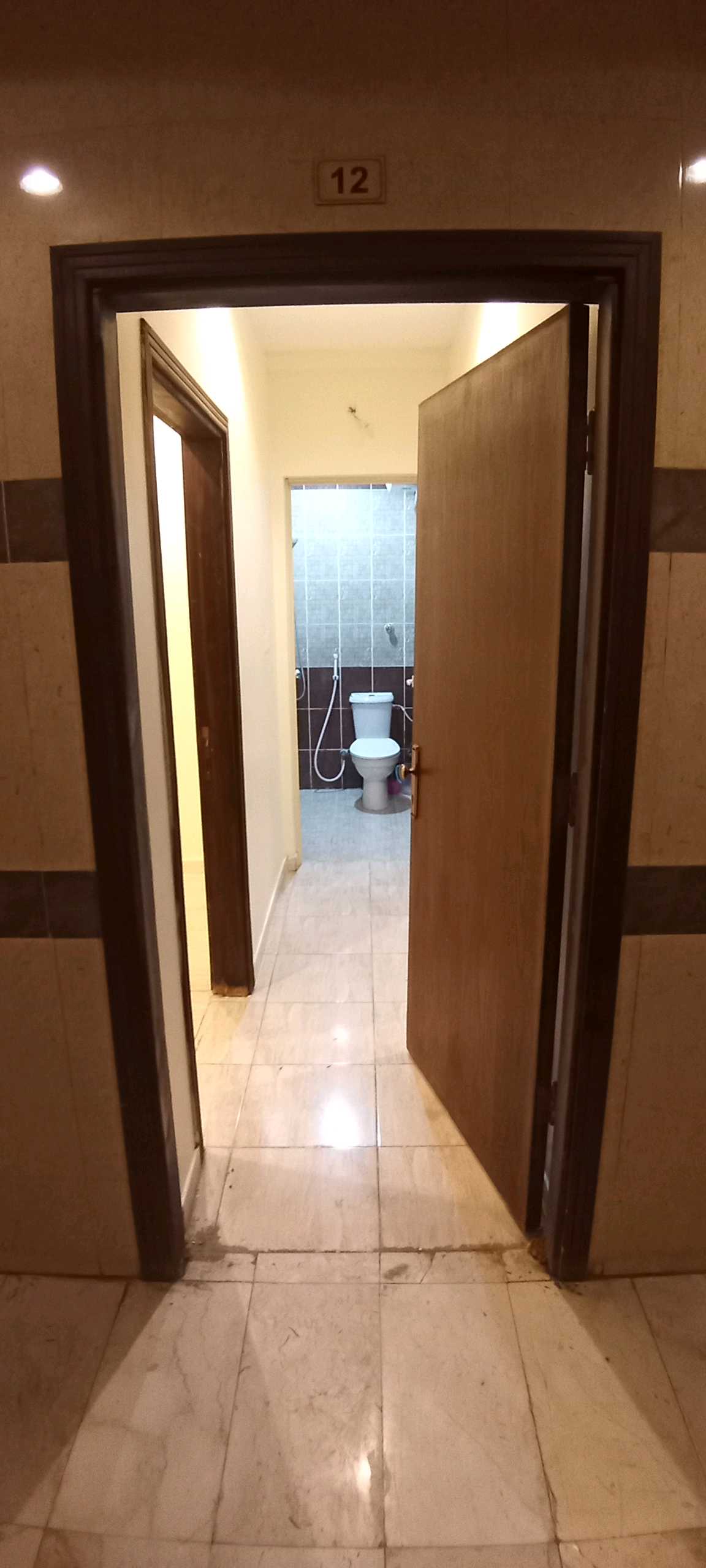 شقة للبيع اربعه غرف بطحاء قريش النموذجي