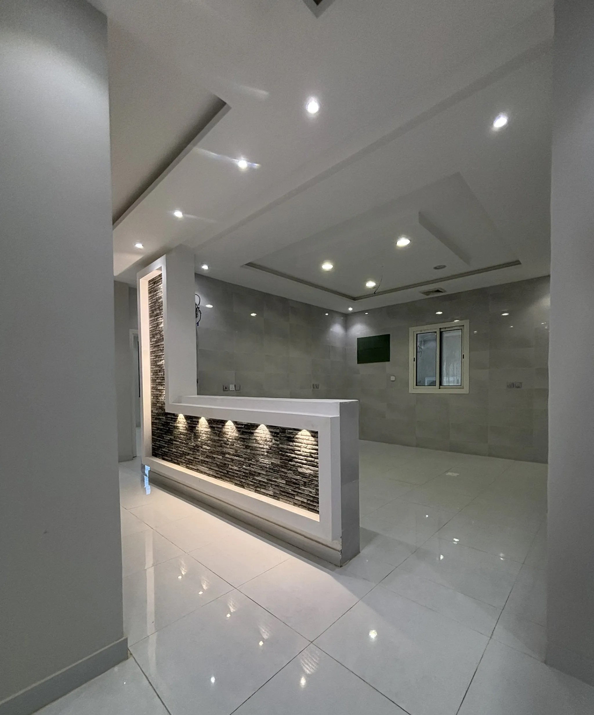 #شقه خمس غرف جديده مساحه 162 للبيع بحي الريان