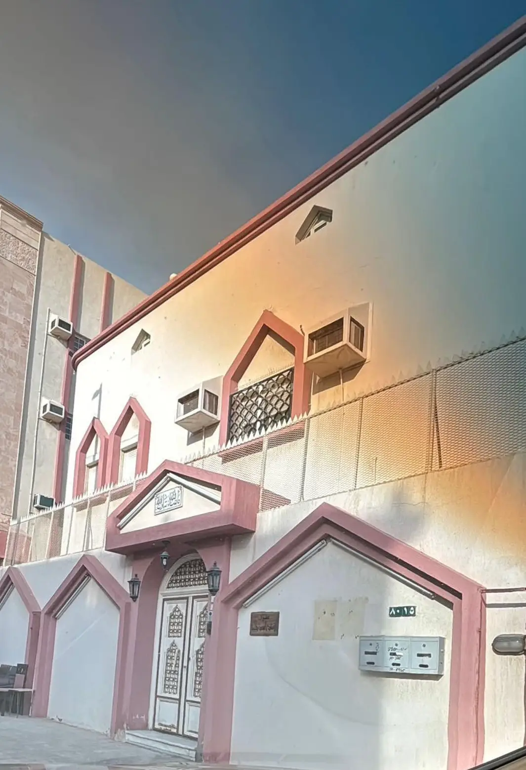 #عمارة للبيع بالشوقية قريبة من الممشى