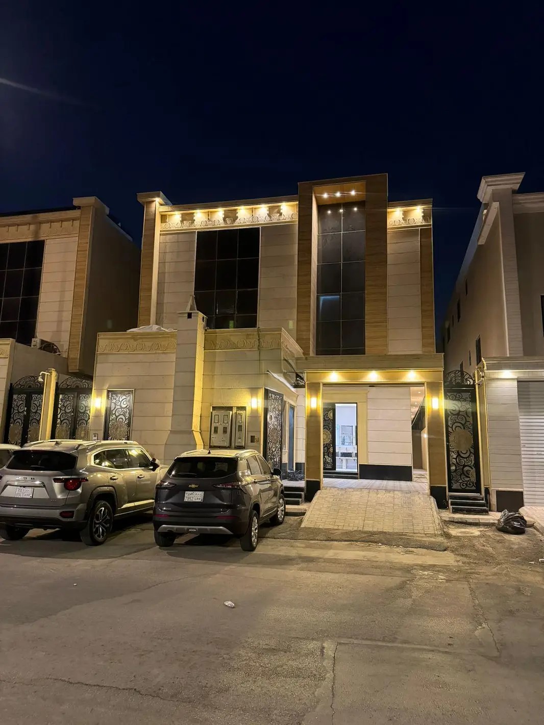 #فلة للبيع في حي النهضه موقع استراتيجي