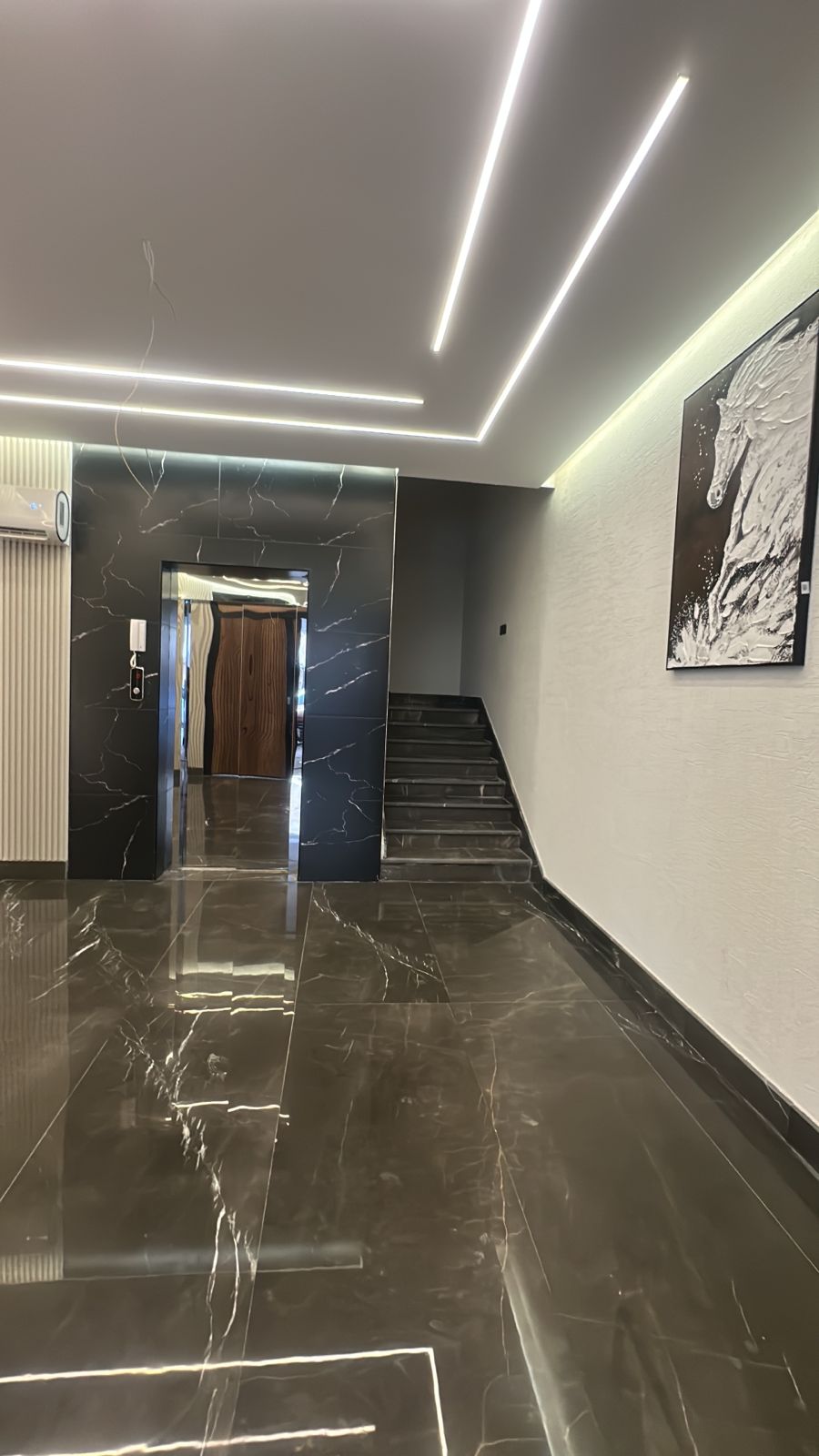 شقة 4 غرف بحي الروضة تقبل الكاش والبنك أفراغ فوري