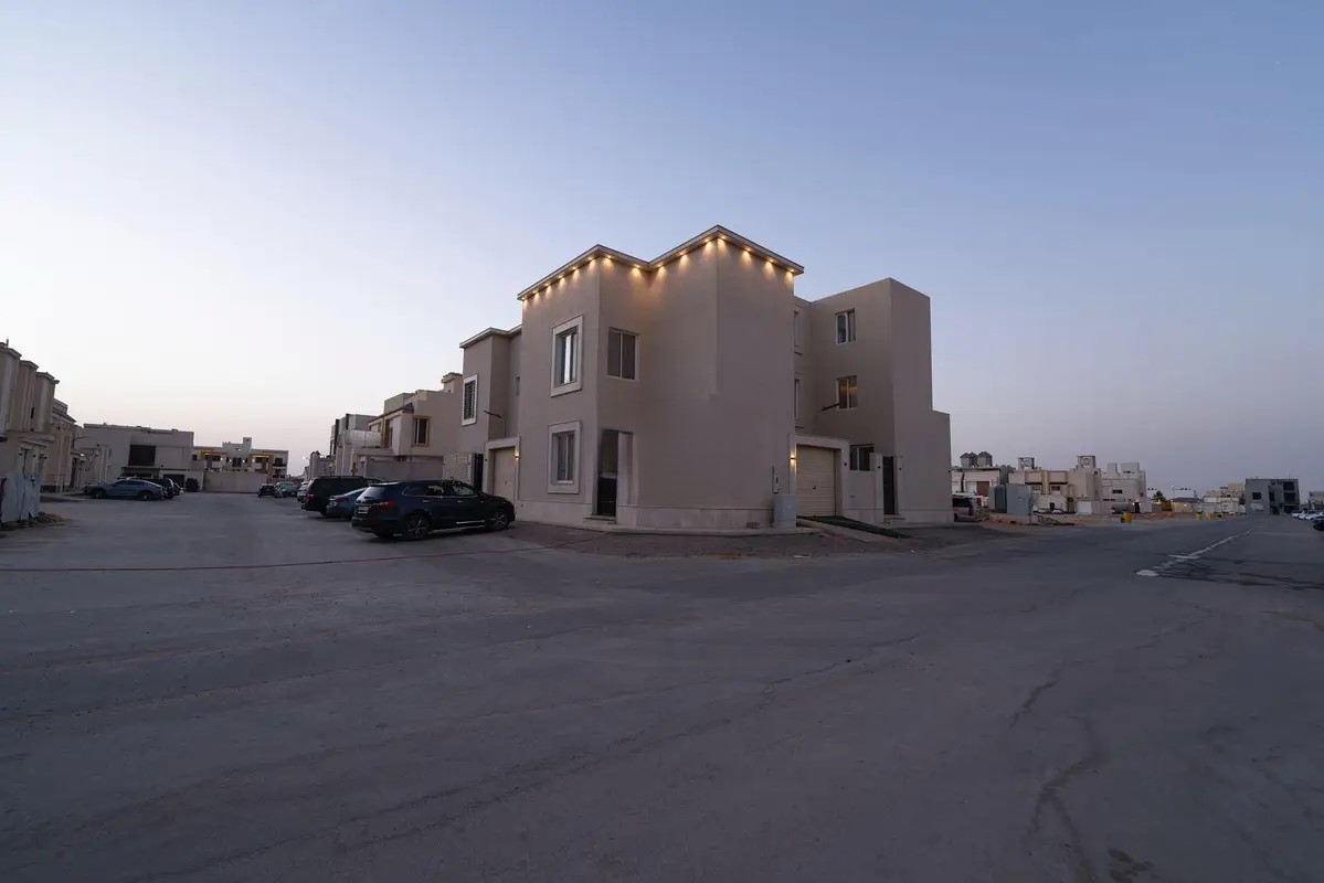 #فيلا للبيع في حي المهدية, مدينة الرياض