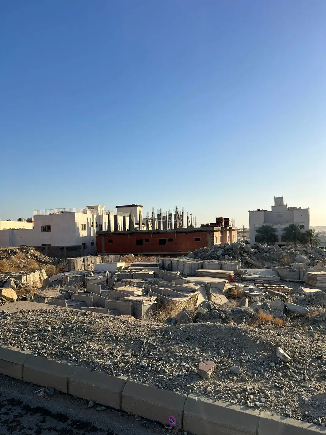 #أرض سكنية للبيع في أم الجود