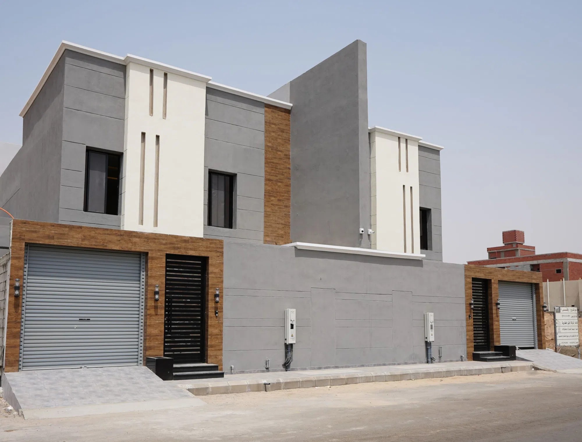 #فرصة استثمارية وسكنية: فيلا ⁦⁦319⁩⁩م بمسبح (ولي العهد ⁦⁦2⁩⁩) بـ مليون ريال فقط إفراغ فوري تقبل البنوك