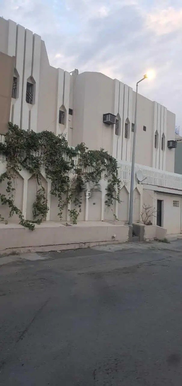 #فيلا مكونة من 10 غرف نوم للبيع في الربعية، خميس مشيط